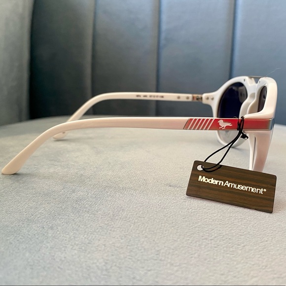 Brand New Modern Amusement “45’s” Oversize White Sunglasses - Picture 3 of 10